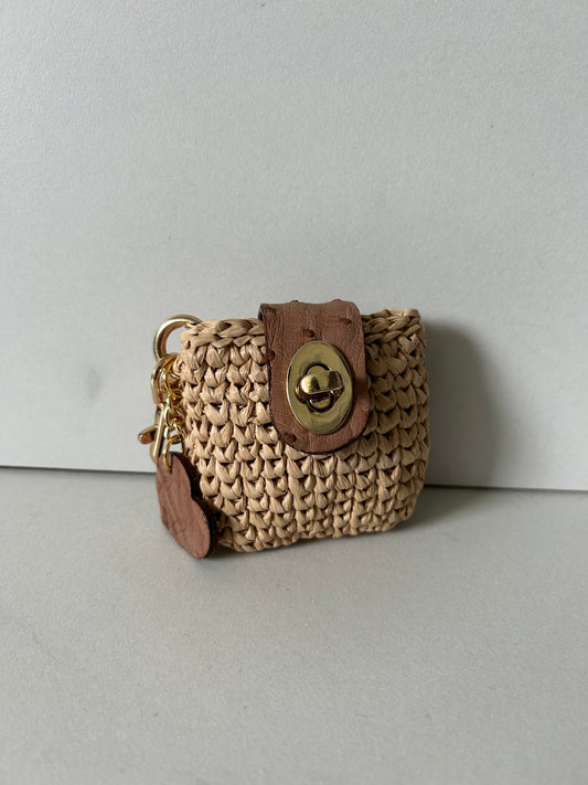 Natural Raffia with Ostrich Leather and Heart AirPod Case