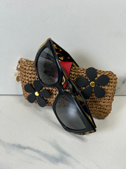 Chocolate Raffia with Red Leather Closure and Black Flowers Sunnies Case
