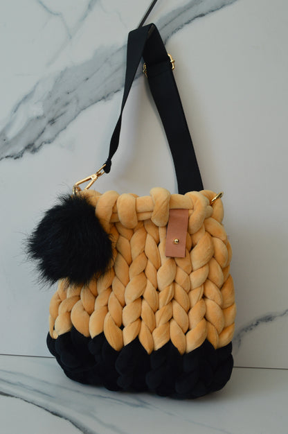 Black and Honey Large Marshmallow Bag