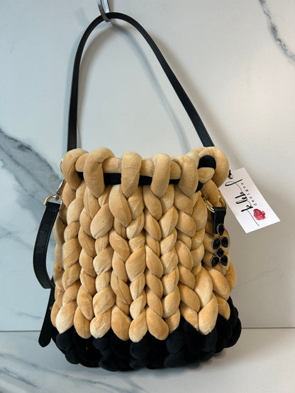 Black & Honey Large Marshmallow Bag